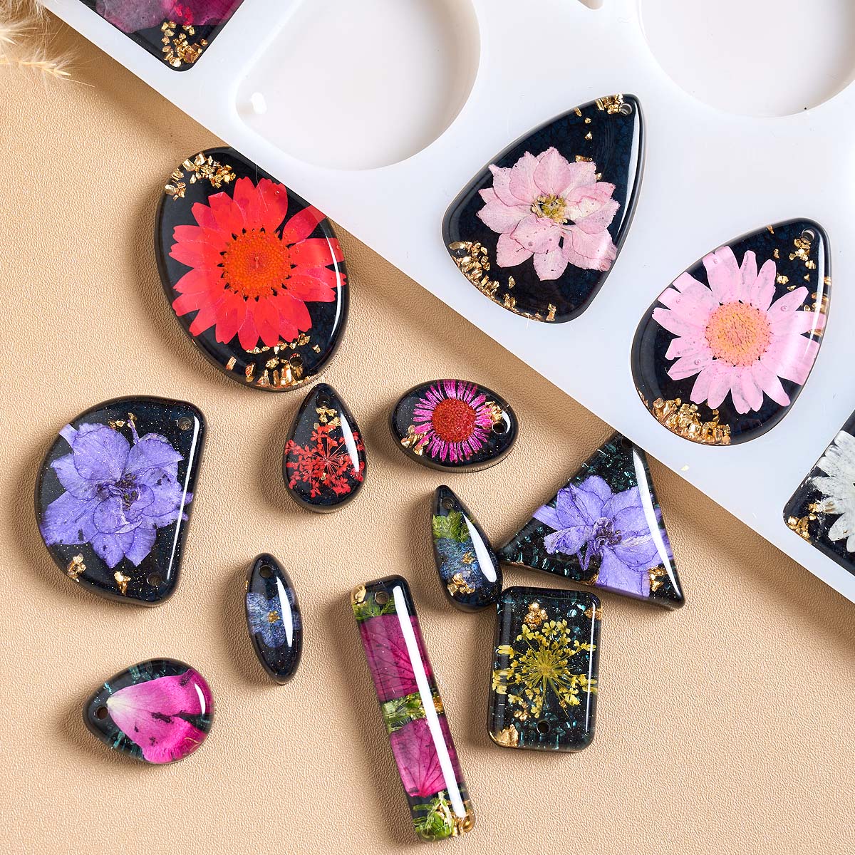 Time Stone Pendant Silicone Mo - Art Craft Show recensione e prezzo