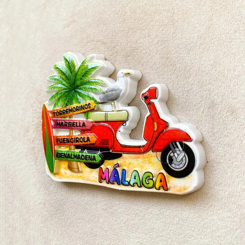 Malaga, Spain Travel souvenirs - Art Craft Magnet recensione e prezzo