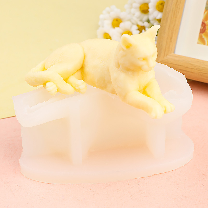 Creative Lying Cat Silicone Mo - Art Craft Show recensione e prezzo