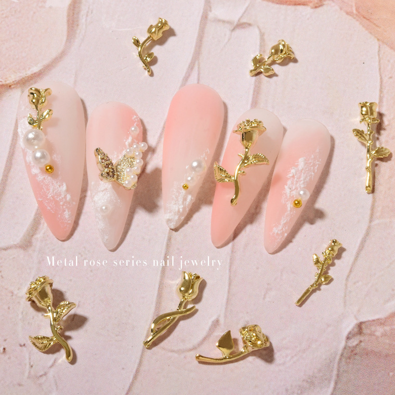 10Pcs 3D Rose Nail Art Ornamen - Art Craft Show recensione e prezzo